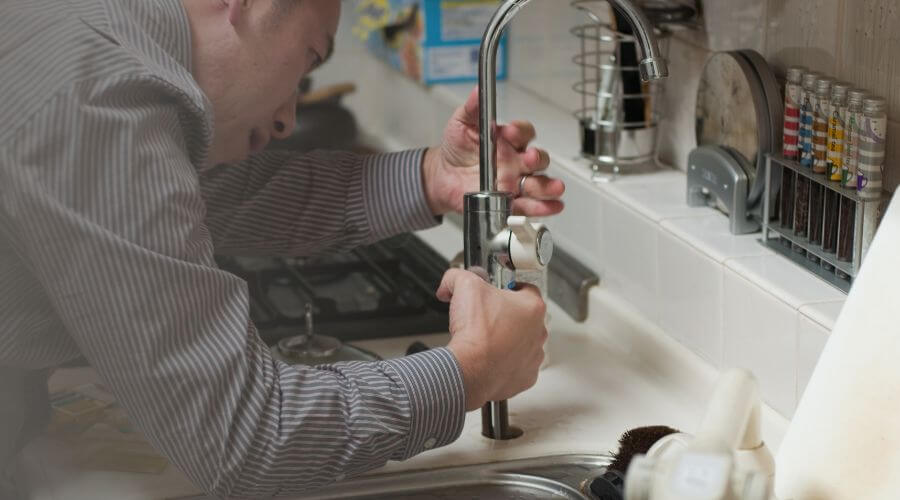 Professional bathroom faucet installation in Chesterfield, MO